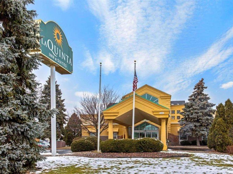 La Quinta By Wyndham Appleton College Avenue Hotel Exterior photo