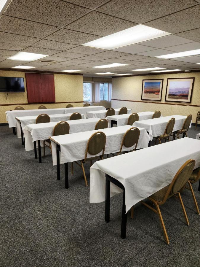 La Quinta By Wyndham Appleton College Avenue Hotel Exterior photo